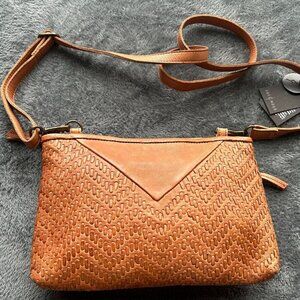 Day & Mood DayJen Crossbody with it's braided front in Saddle EUC